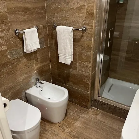 Matrimoniale Termini Con Bagno Privato * Roma