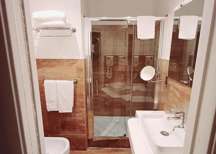 Matrimoniale Termini Con Bagno Privato 4*